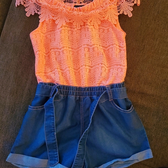 Romper - Picture 2 of 6